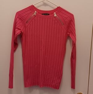 INC International Concepts Fuchsia Top Size Small